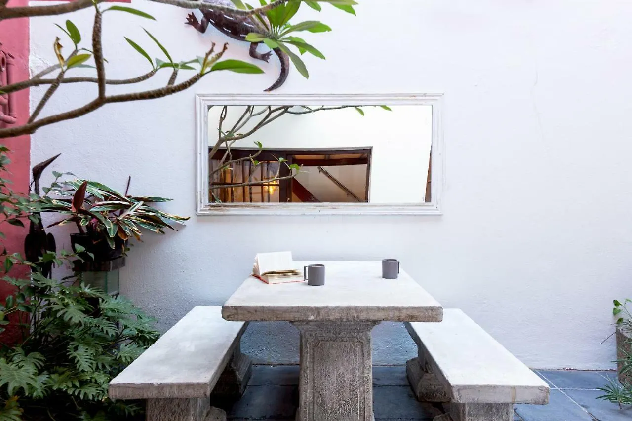 Central Cape Town, Stylish Home, With Private Courtyard